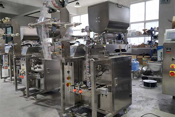 全自动酱体包装机，价格优惠厂家供应